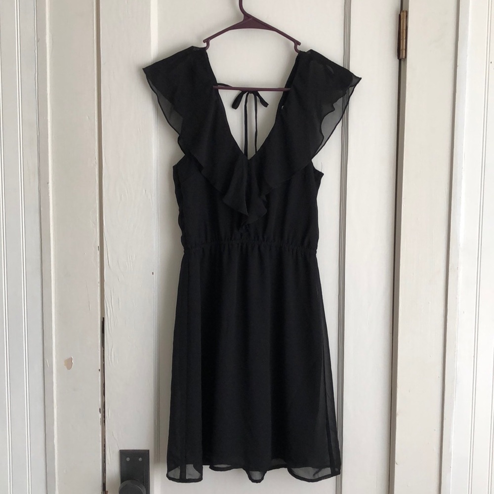 H&M elegant black dress